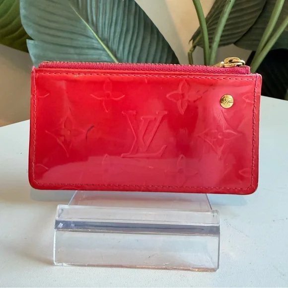 Louis Vuitton ‘Monogram Vernis Pochette Clés’ - Picture 3 of 9